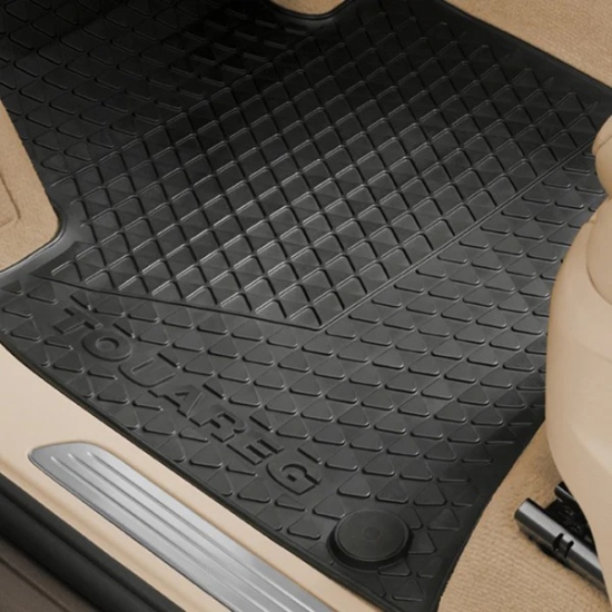 Picture of All-Weather Floor Mats Front for Volkswagen Touareg 2011-2018