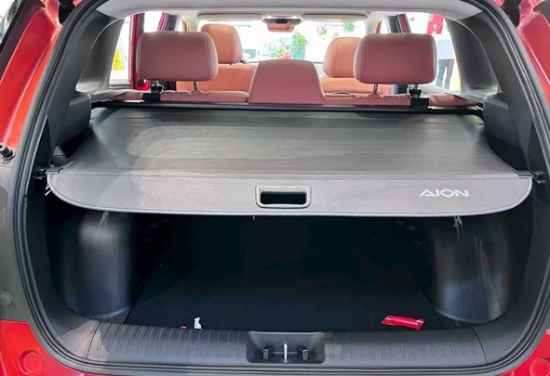 Picture of Cargo Retractable Blind for AION V